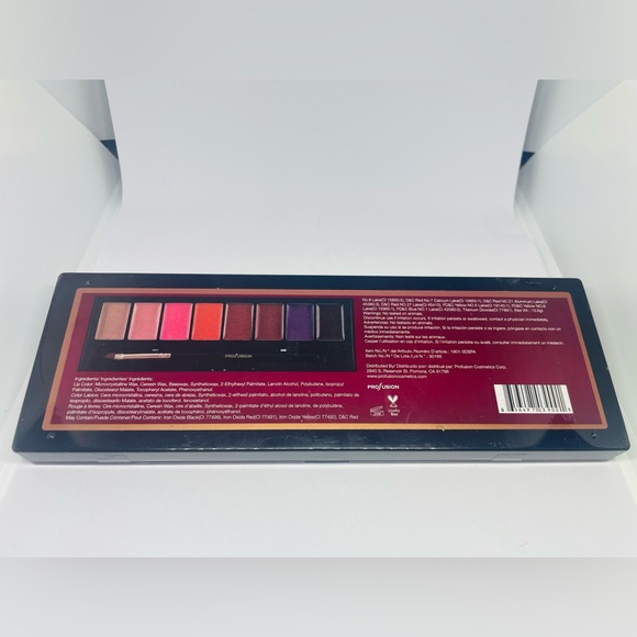 Pro Fusion Alluring 8 colors matte lipstick palette - Picture 3 of 3